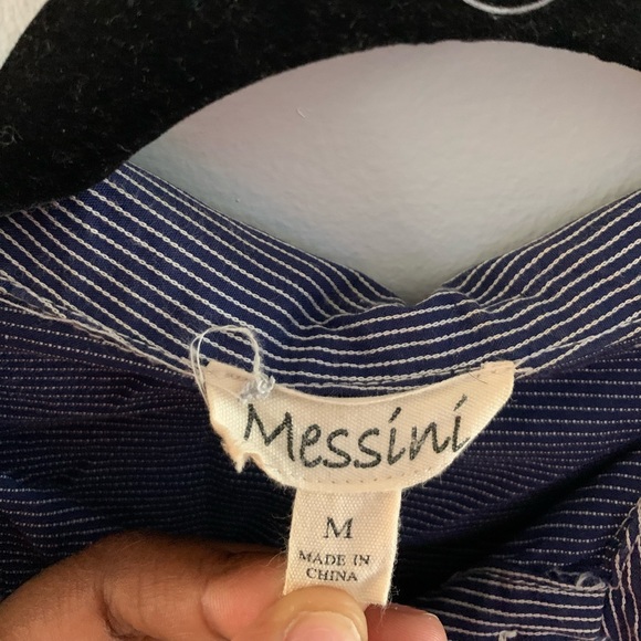 Button up shirt with strips and flowers - Picture 3 of 4